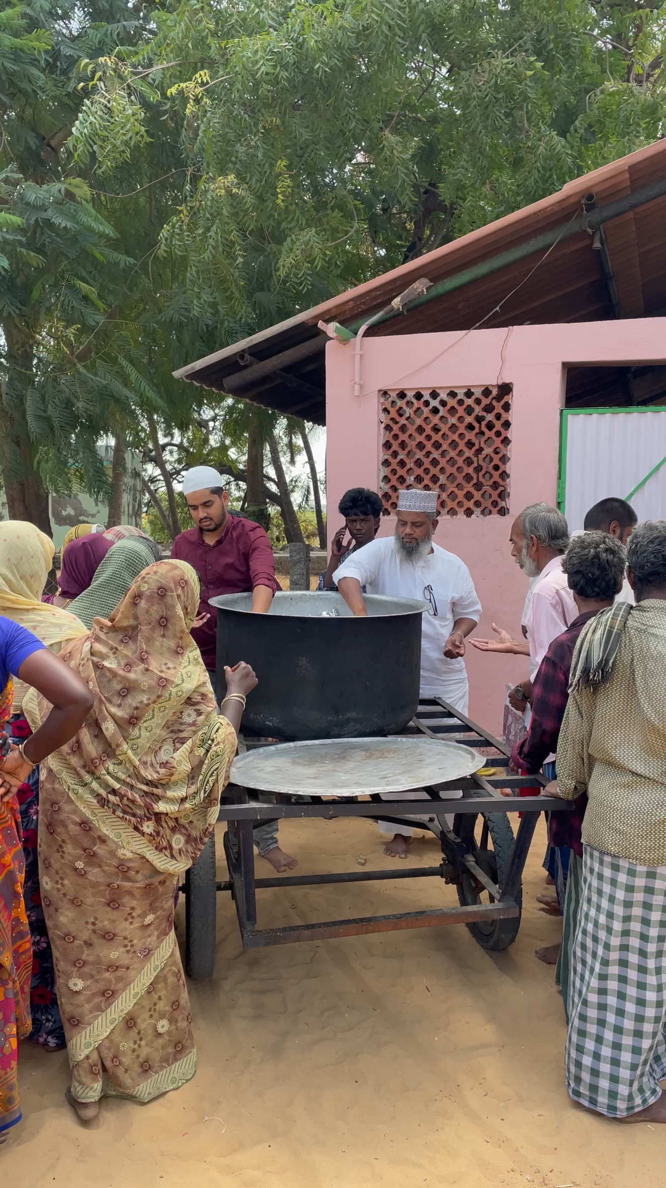Food Supply Program Inaugurated by the local Health Officer in Ramanathapuram, Tamil Nadu
