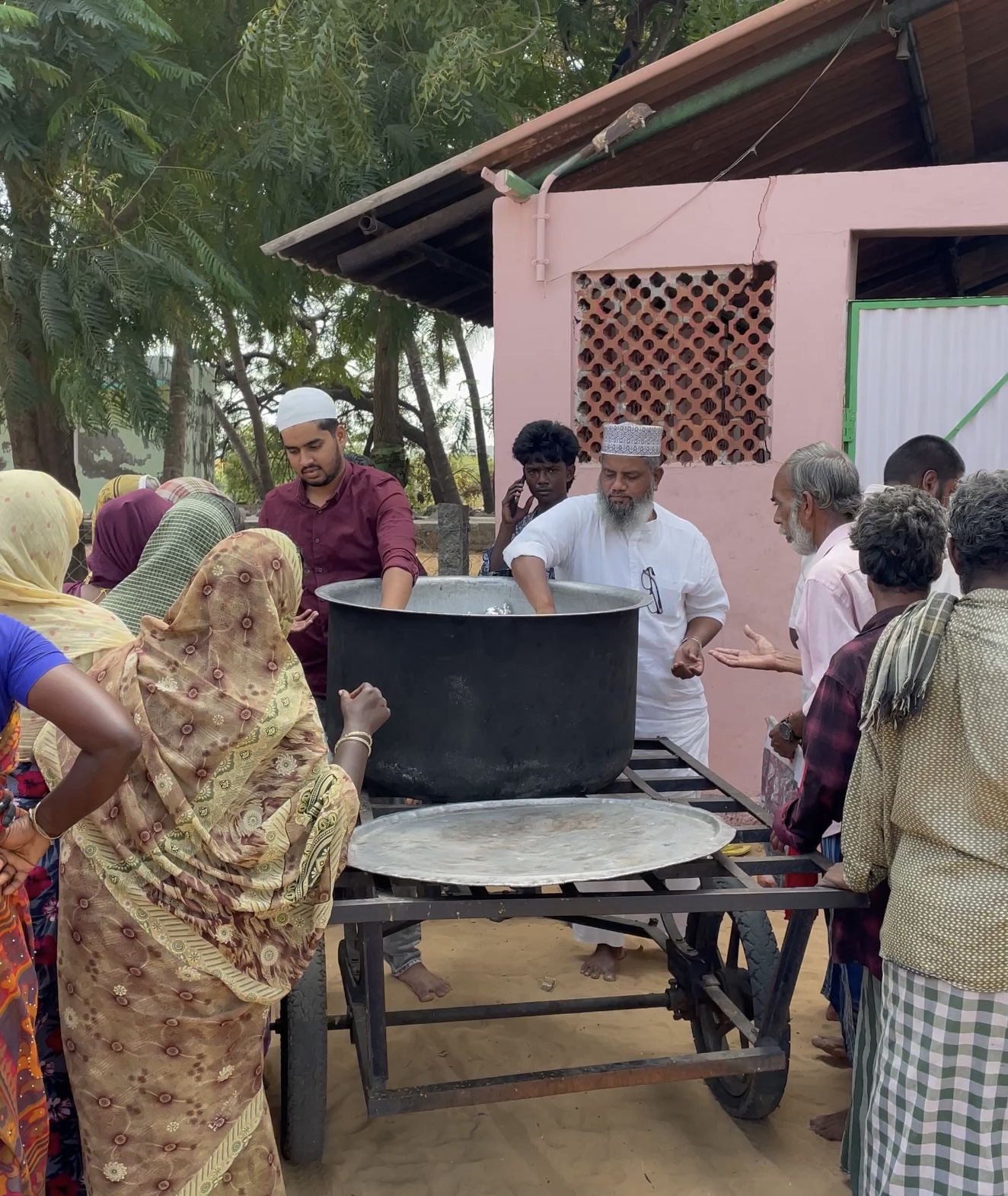 Food Supply Program Inaugurated by the local Health Officer in Ramanathapuram, Tamil Nadu